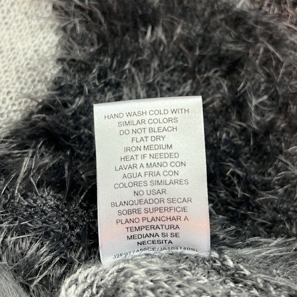 JOSEPH A.  Bluish Grey silver-grey large circle Polka Dots Fuzzy Furry Sweater - Picture 9 of 9